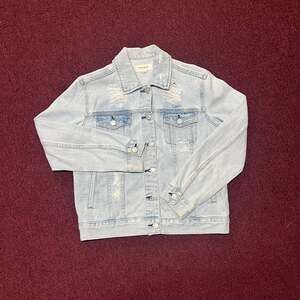 PacSun Light Wash Distressed Ripped Denim Trucker Jacket